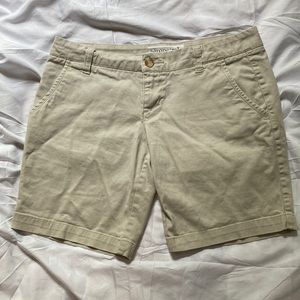 Aéropostale Khaki Shorts